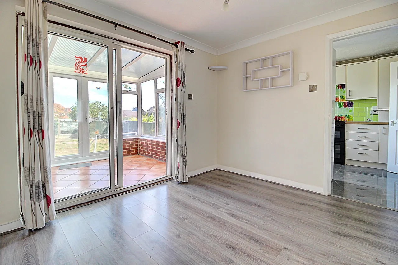 Mansfield Road, Basingstoke, RG22, photo 3