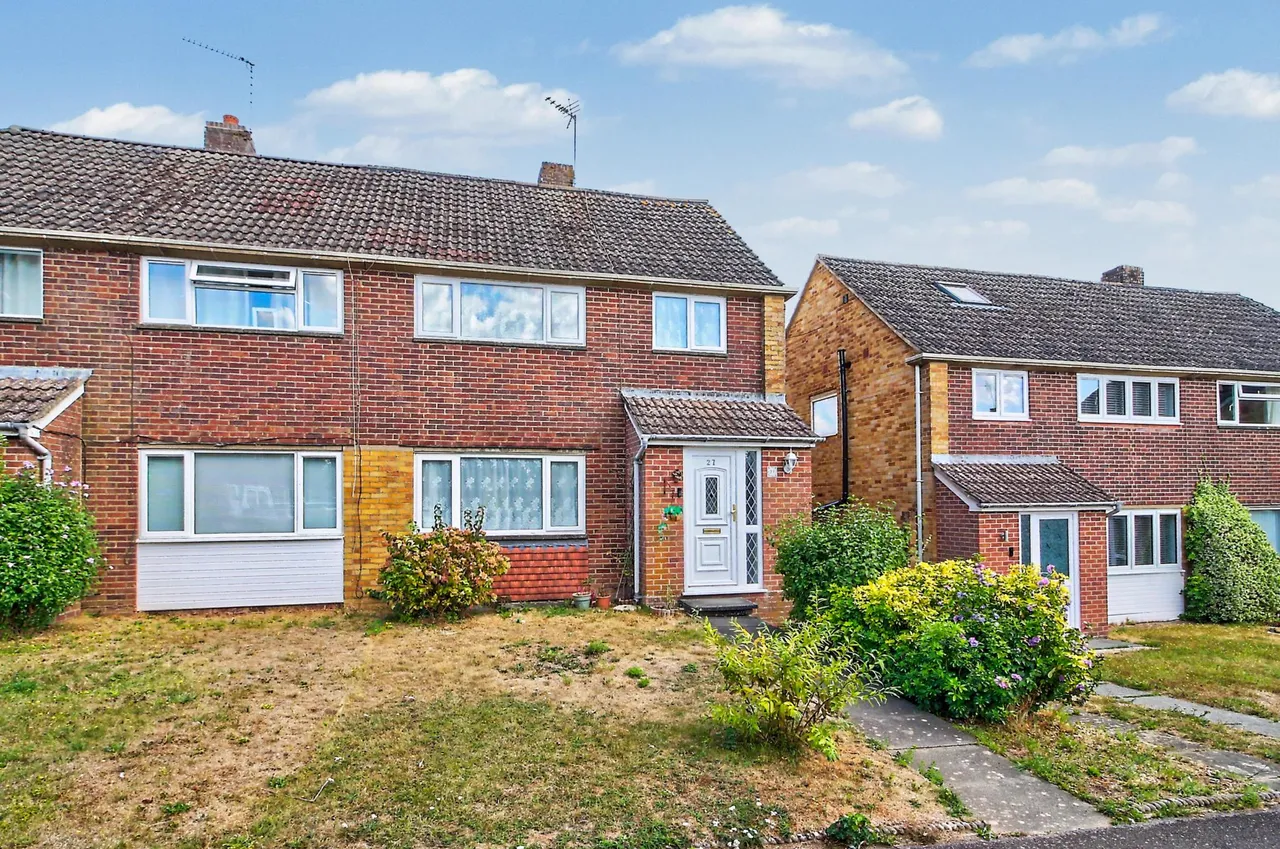 3 bed house for sale, Mansfield Road, Basingstoke, RG22