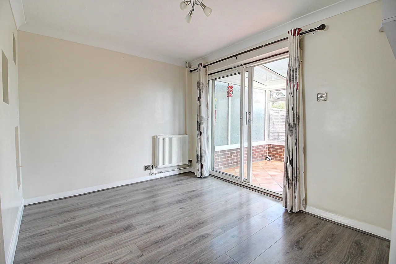 Mansfield Road, Basingstoke, RG22, photo 8