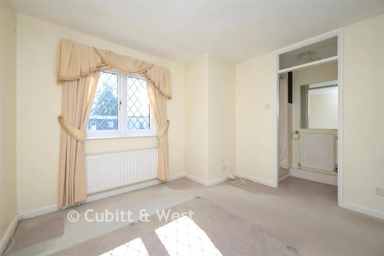 Fleetwood Close, Tadworth, KT20, photo 8