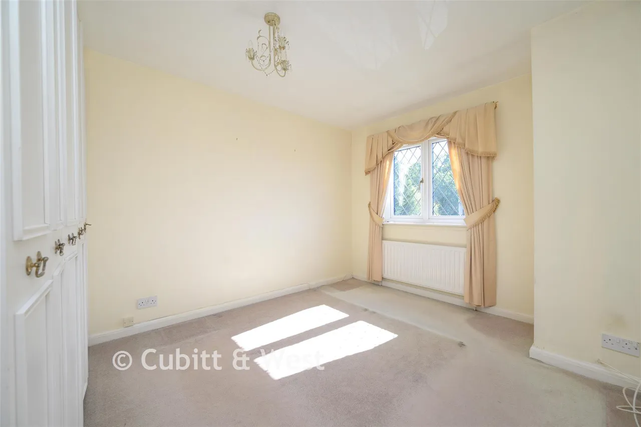 Fleetwood Close, Tadworth, KT20, photo 9