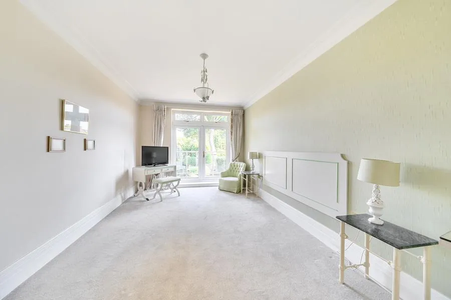 Hendon Lane, London, N3, photo 14