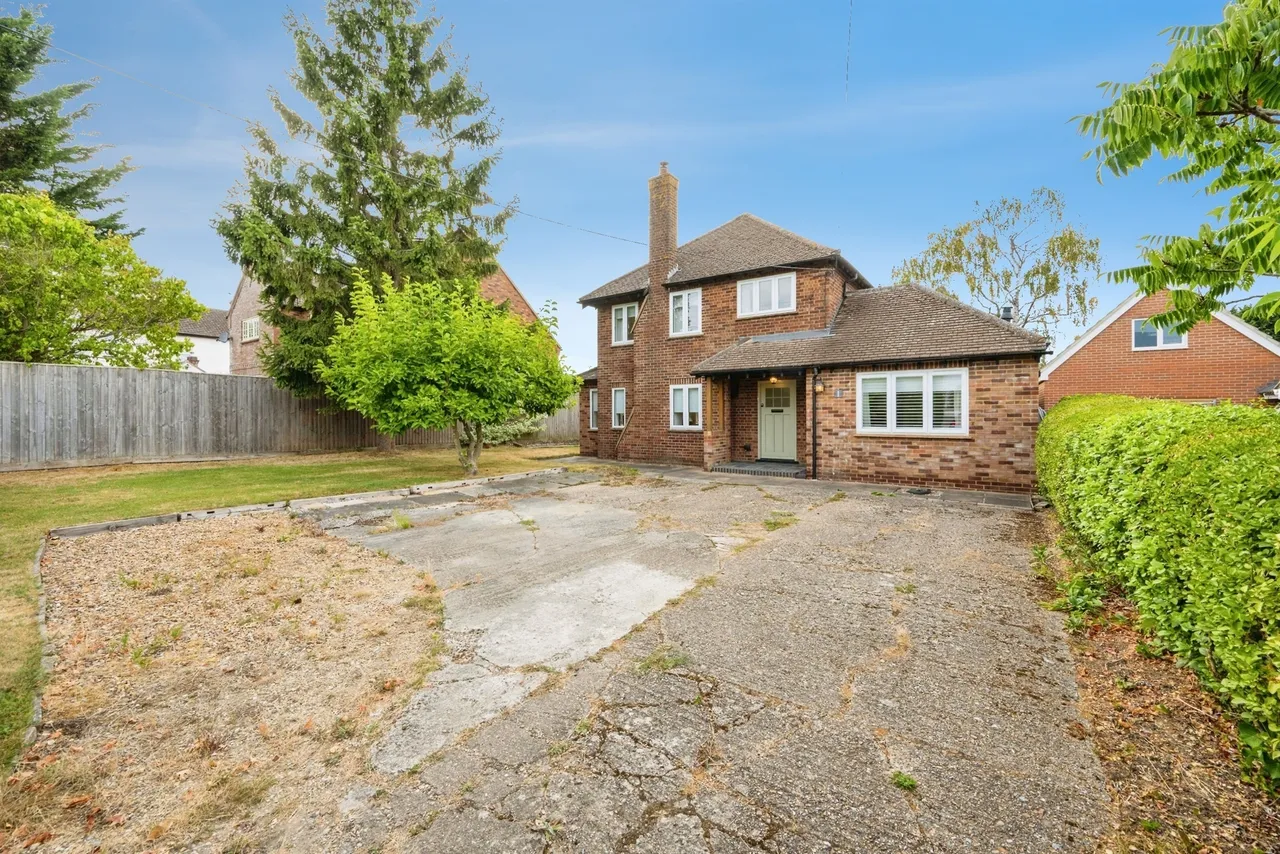 Marroway, Weston Turville, HP22, photo 31