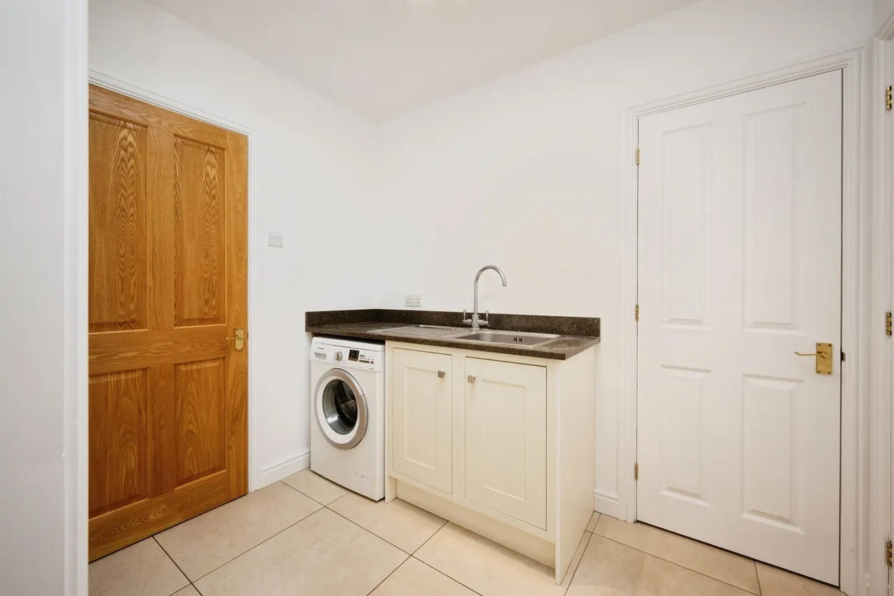 Marroway, Weston Turville, HP22, photo 13