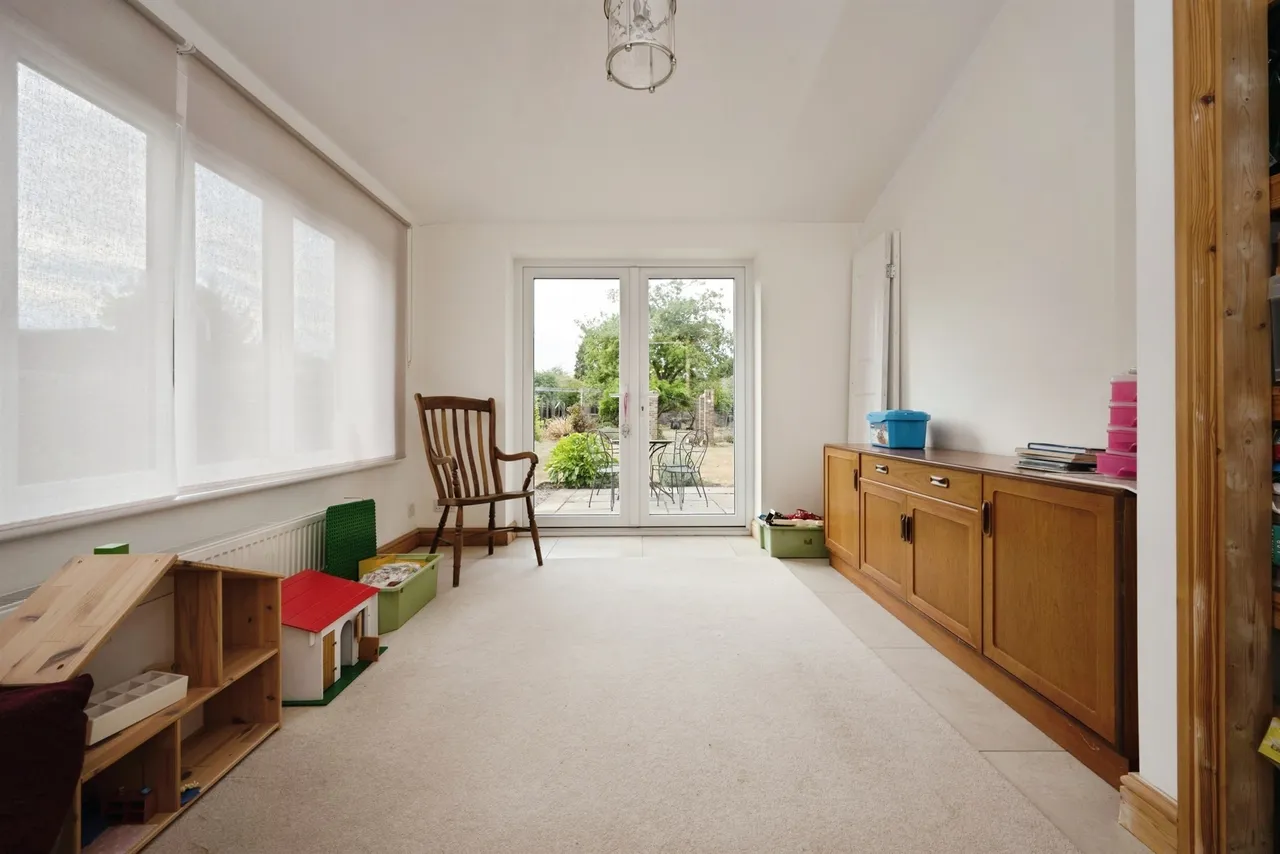 Marroway, Weston Turville, HP22, photo 11
