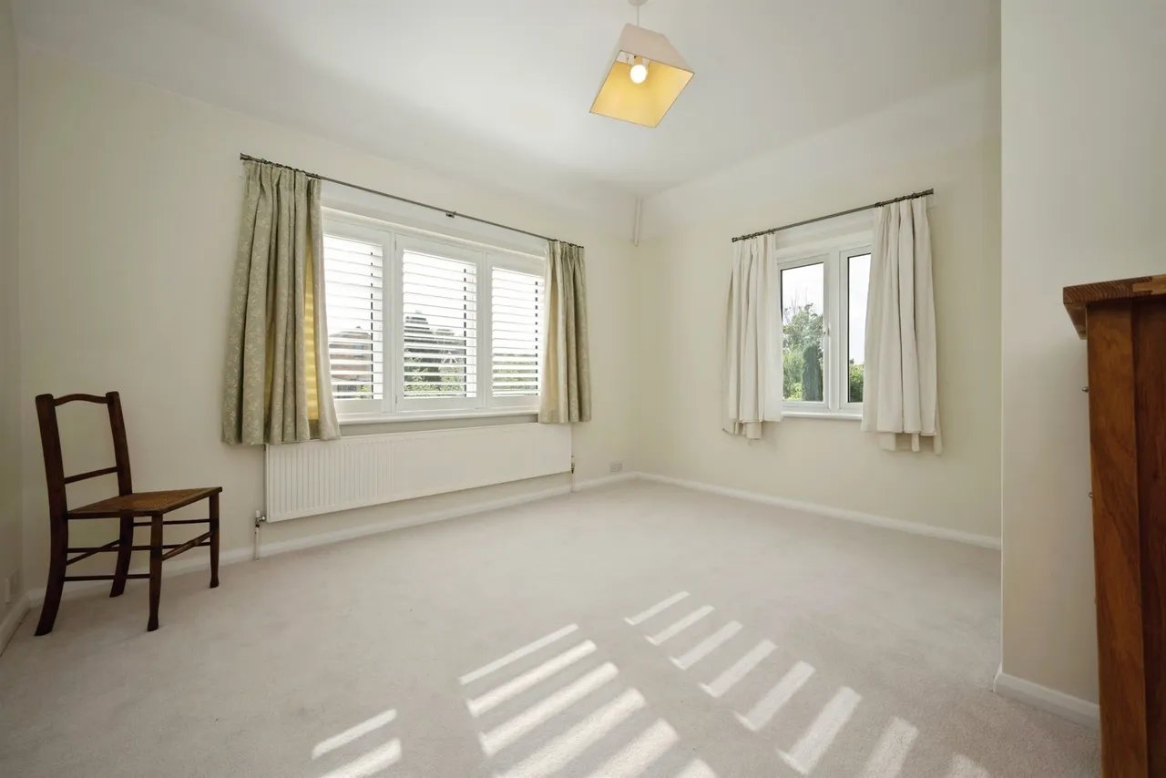 Marroway, Weston Turville, HP22, photo 18