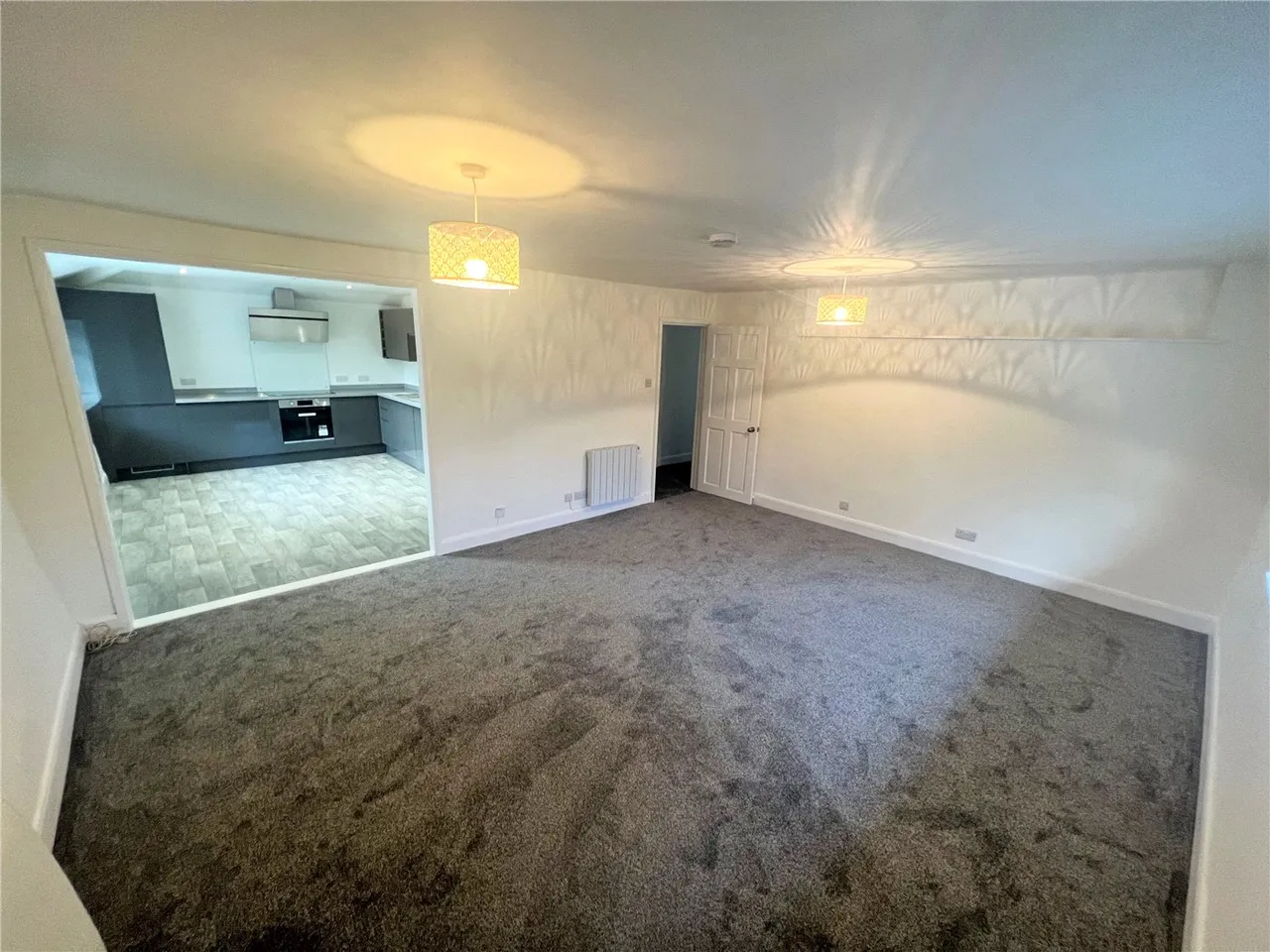 Flat 2, Worth House, Lower Washfield, EX16, photo 6
