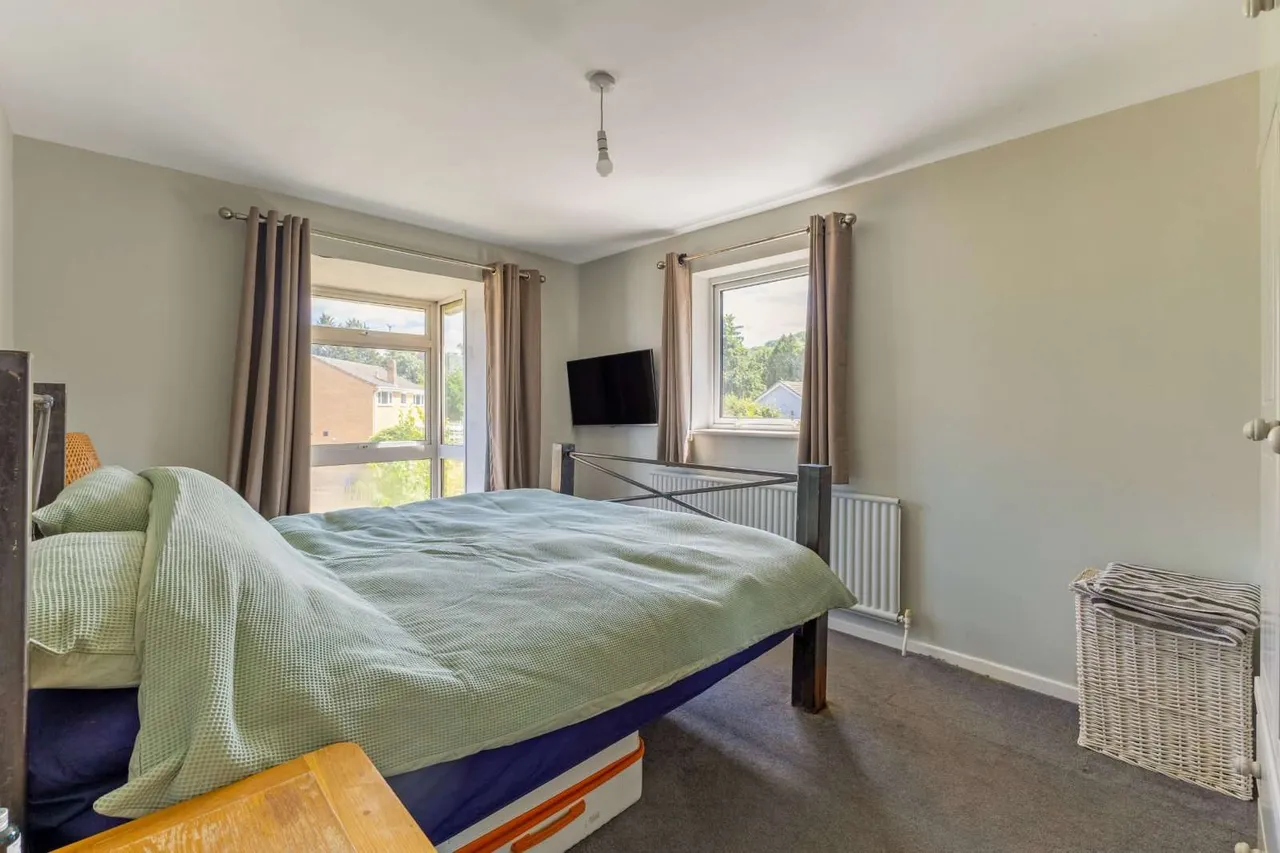 Hartley Close, Charlton Kings, Cheltenham, Gloucestershire, GL53 9DN, photo 9