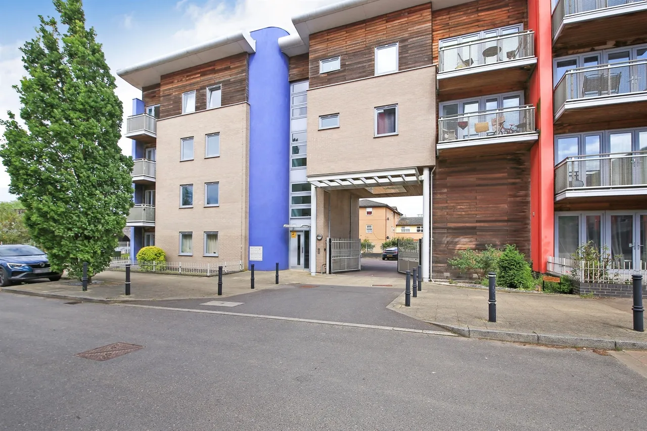 Cubitt Way, Peterborough, PE2, photo 10