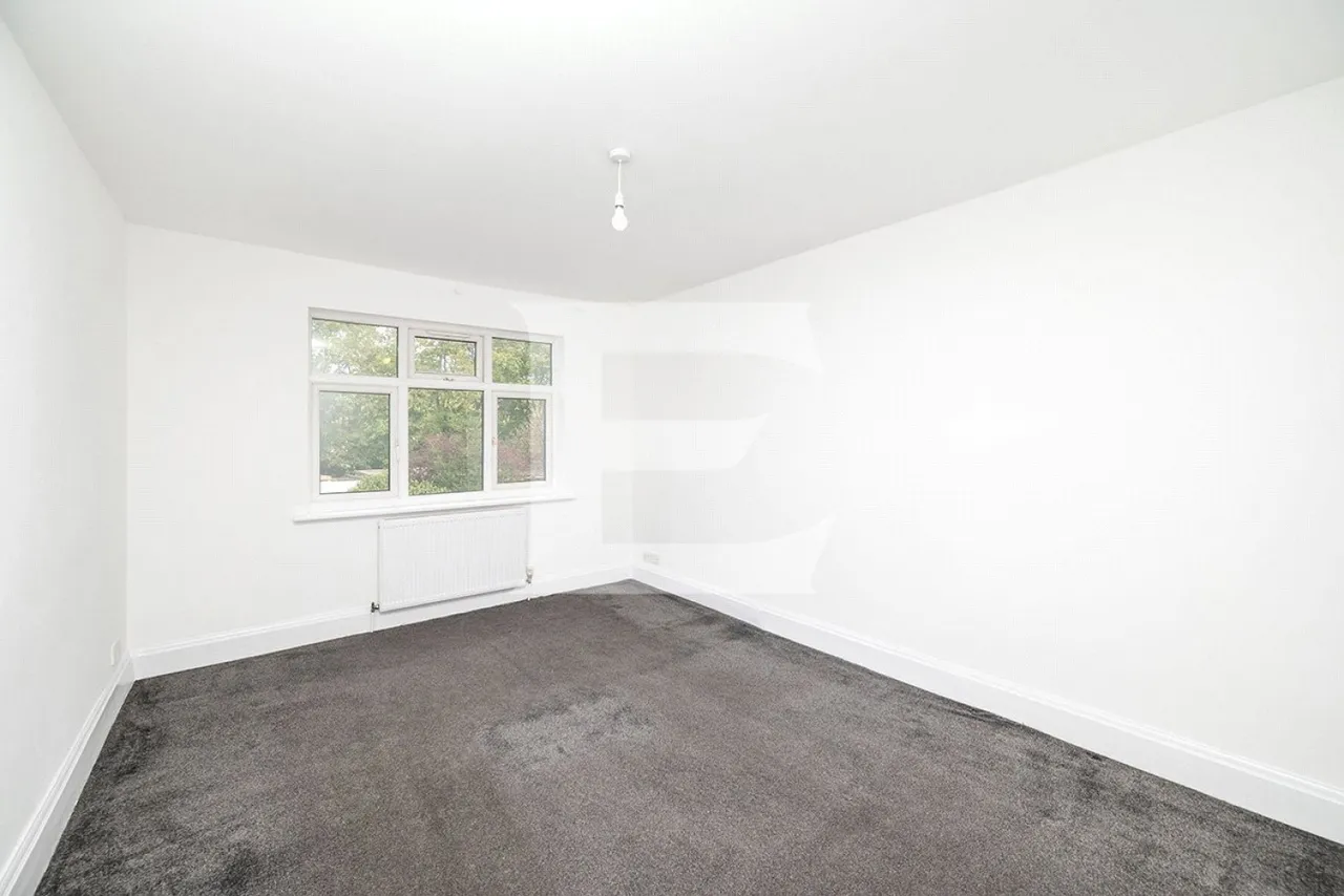 Fairfield Crescent, Edgware, HA8, photo 7