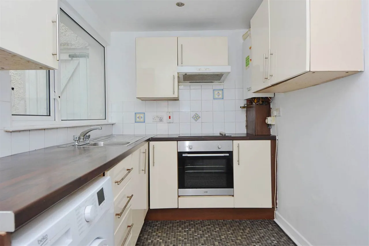Elmdale Street, Belfast, BT5, photo 5
