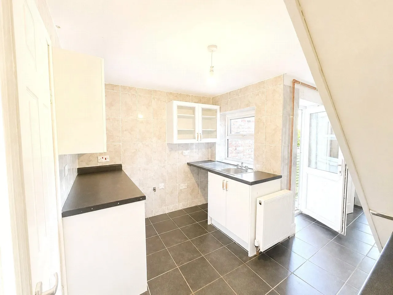 Hurdsfield Road, Macclesfield, Cheshire, SK10, photo 8