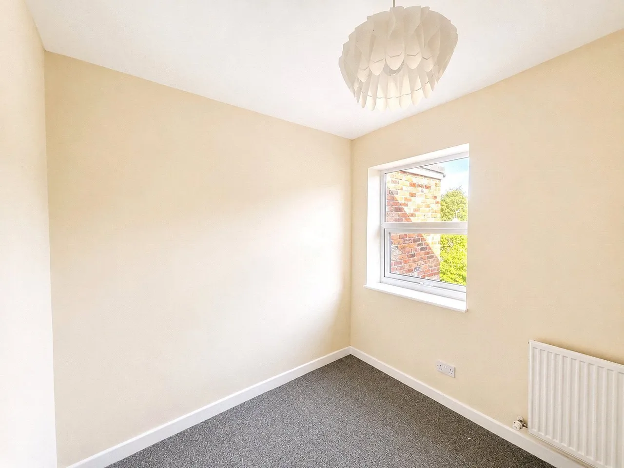 Hurdsfield Road, Macclesfield, Cheshire, SK10, photo 4