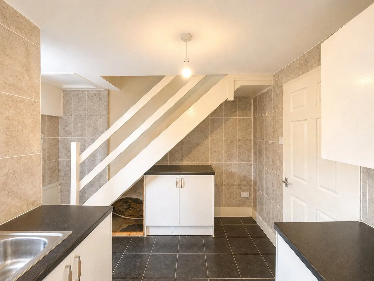 Hurdsfield Road, Macclesfield, Cheshire, SK10, photo 6
