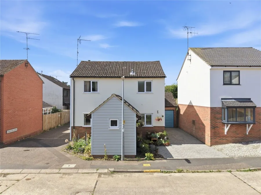 House Under Offer with 3 bedrooms in Saffron Walden, CB10, photo 12