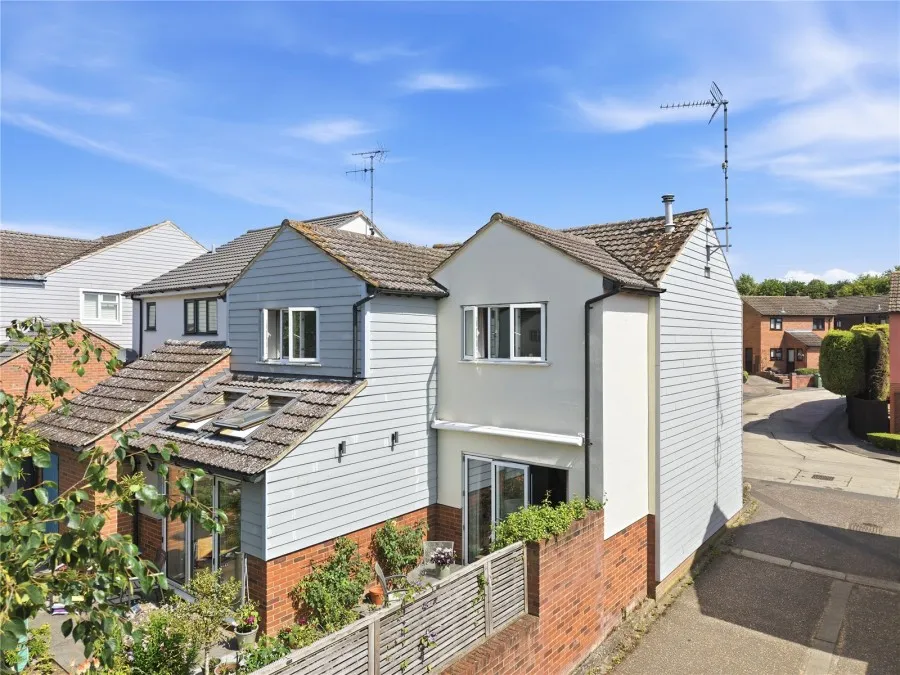 House Under Offer with 3 bedrooms in Saffron Walden, CB10, photo 13