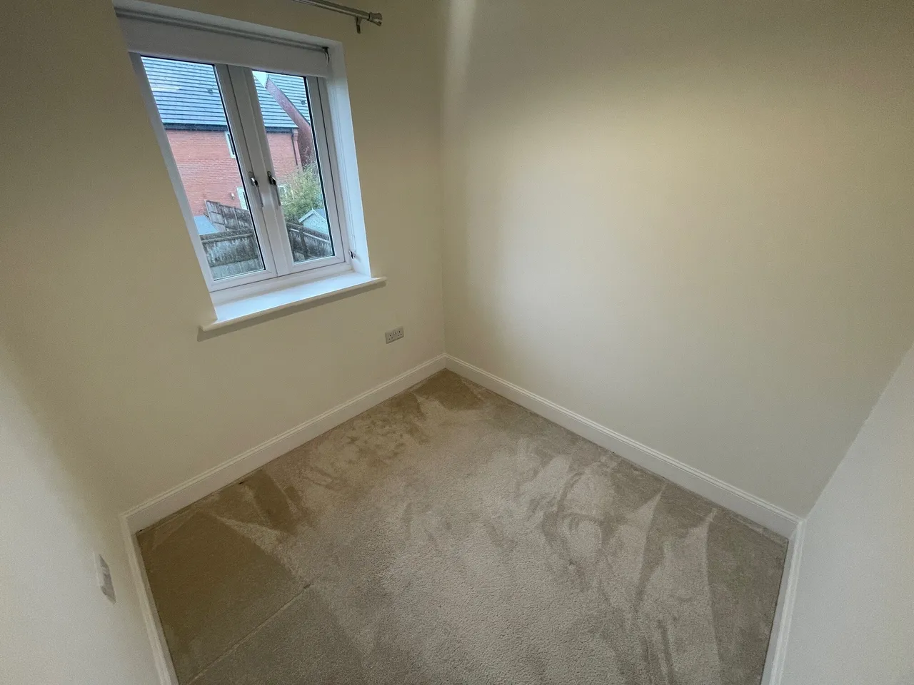 Caterham Crescent, Streethay, WS13, photo 8
