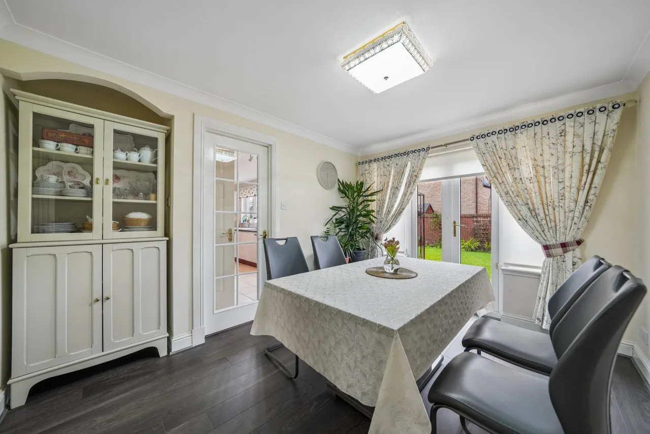 Sanquhar Drive, Crookston, G53, photo 9