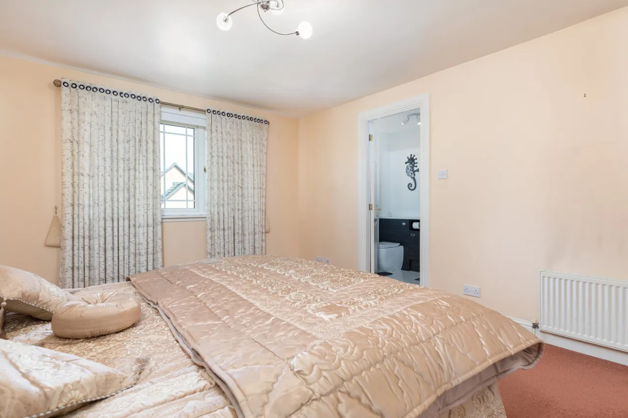 Sanquhar Drive, Crookston, G53, photo 15