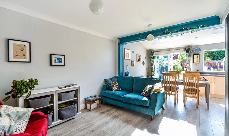 Eastdean Avenue, Epsom, KT18, photo 2