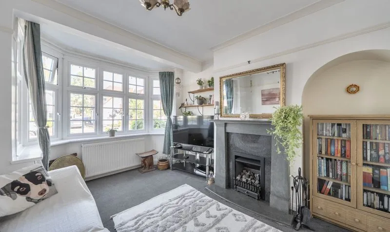 Eastdean Avenue, Epsom, KT18, photo 4