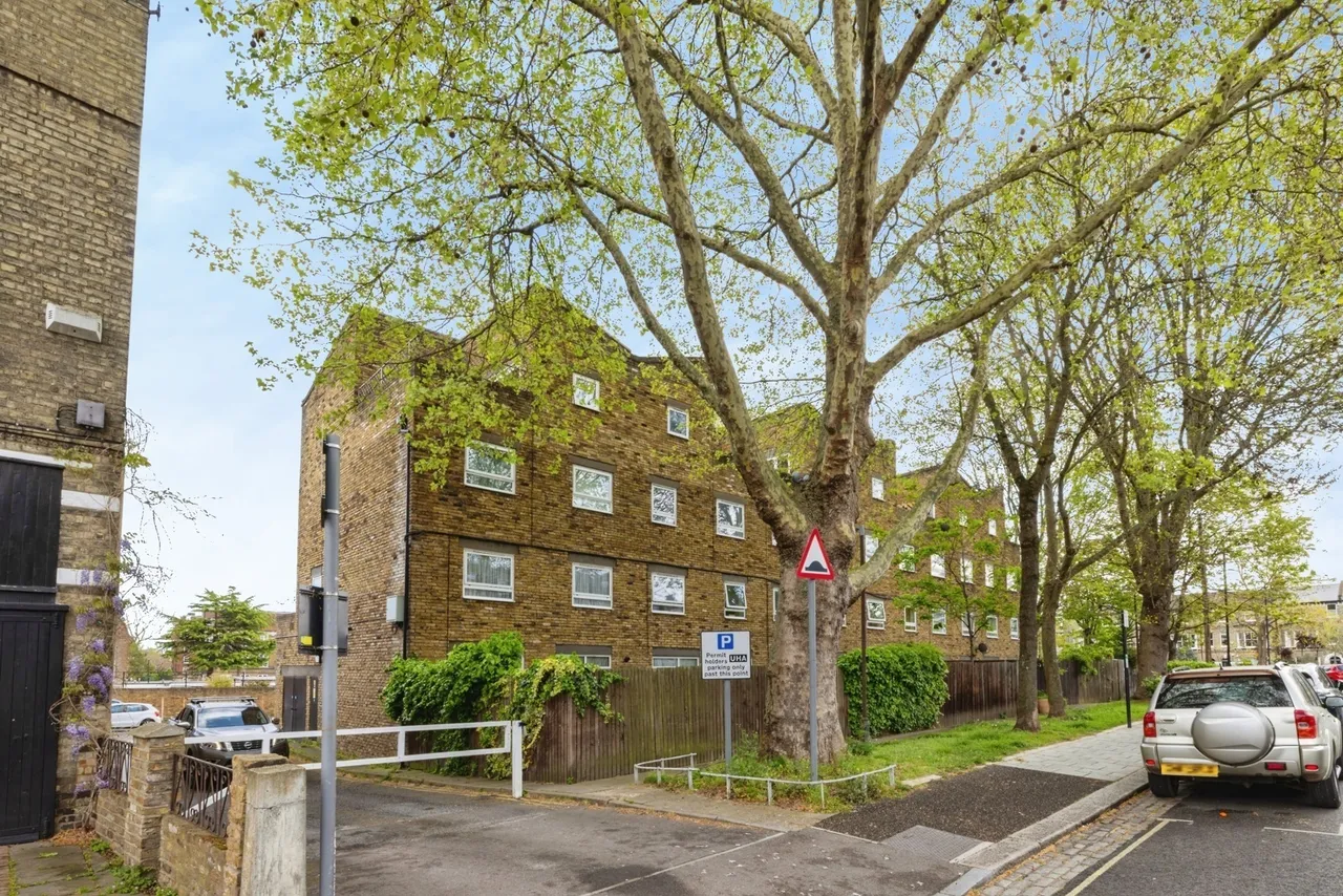 3 bed flat for sale — Union Road, Clapham, London, SW4