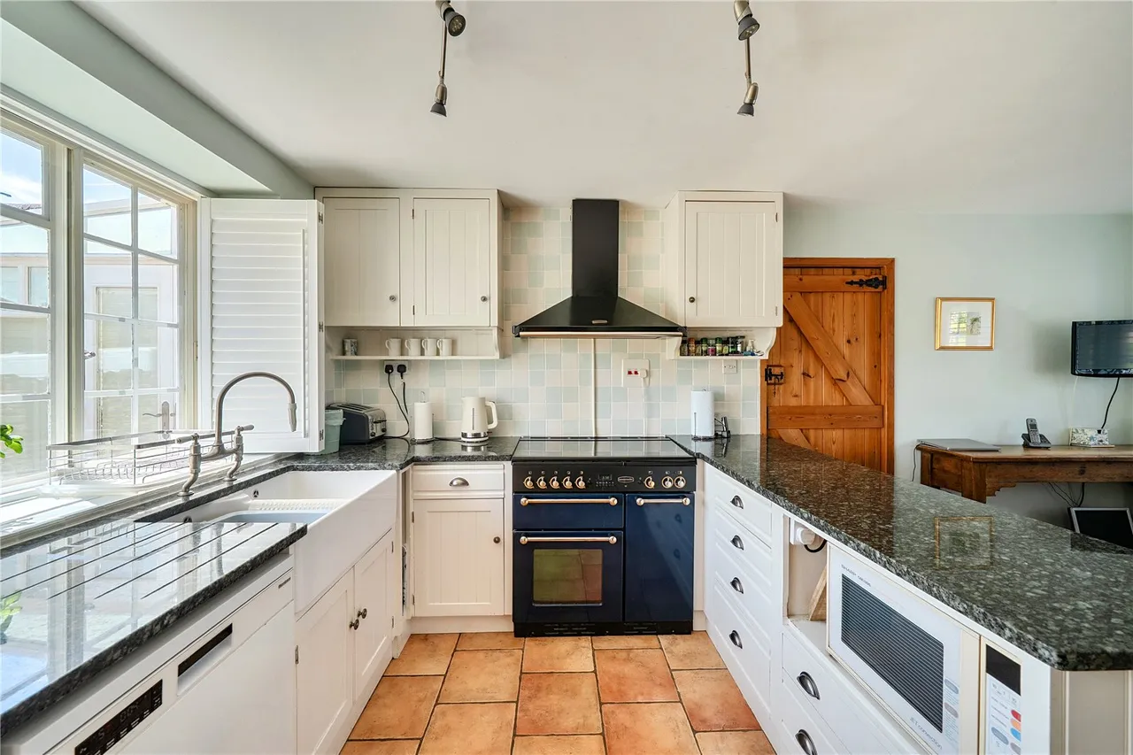 East Street, Martock, Somerset, TA12 6NG, photo 7