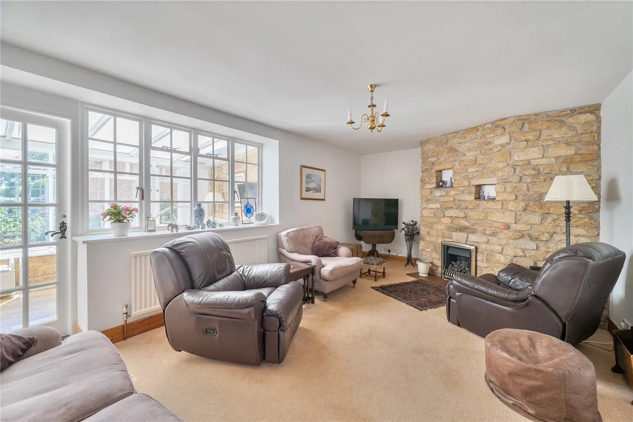 East Street, Martock, Somerset, TA12 6NG, photo 6
