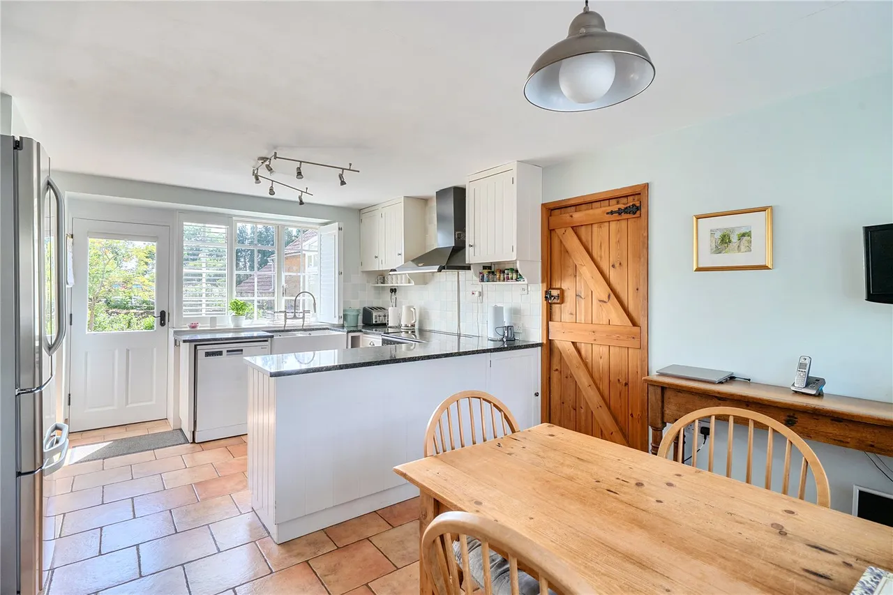 East Street, Martock, Somerset, TA12 6NG, photo 4