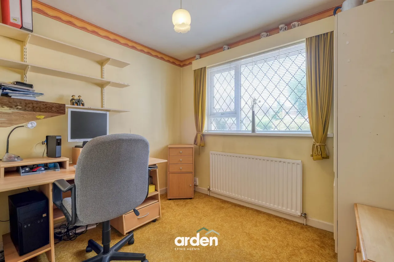 Beacon View, Rednal, B45, photo 8