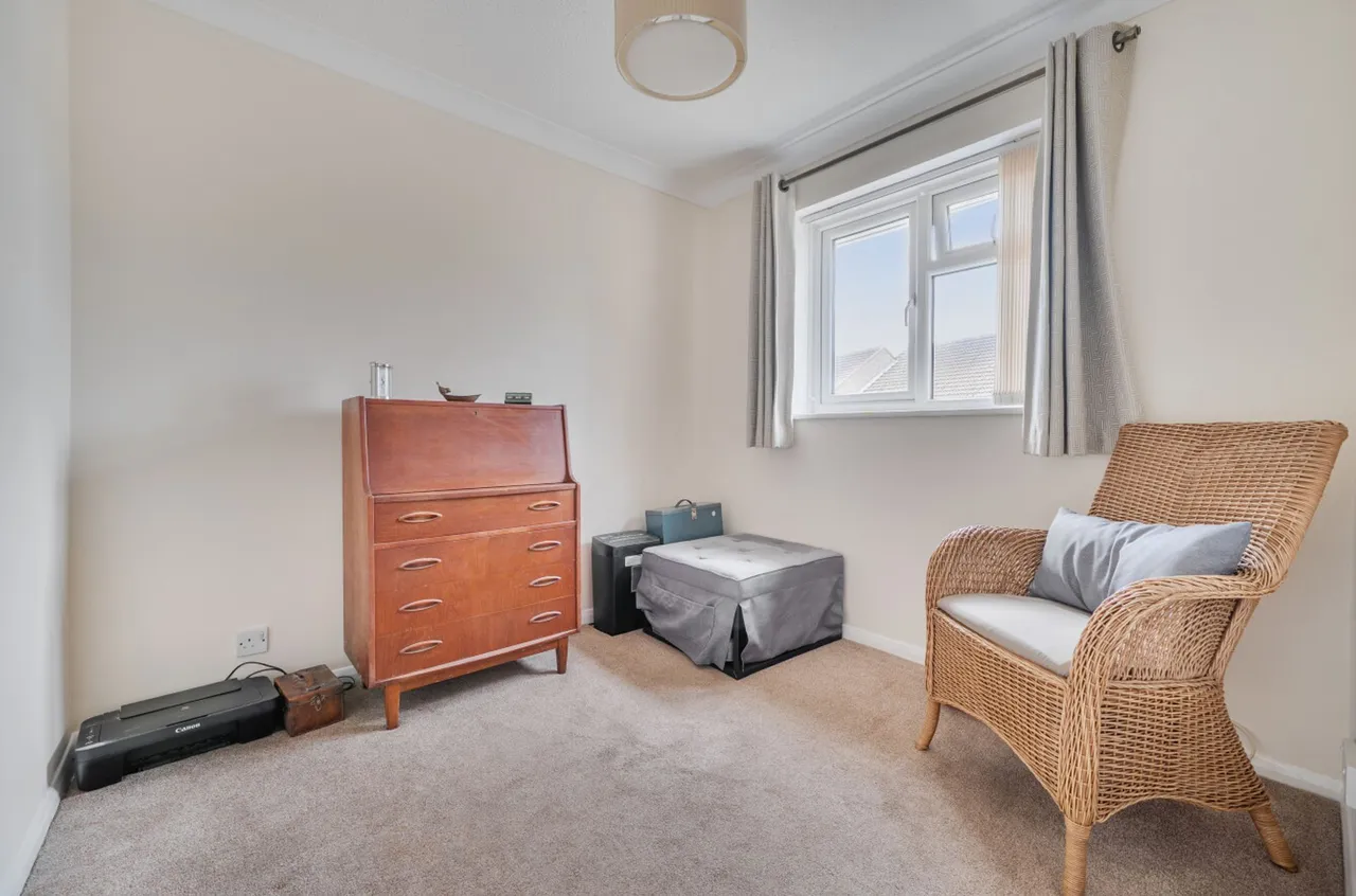 Oxford Close, West Wittering, PO20, photo 8