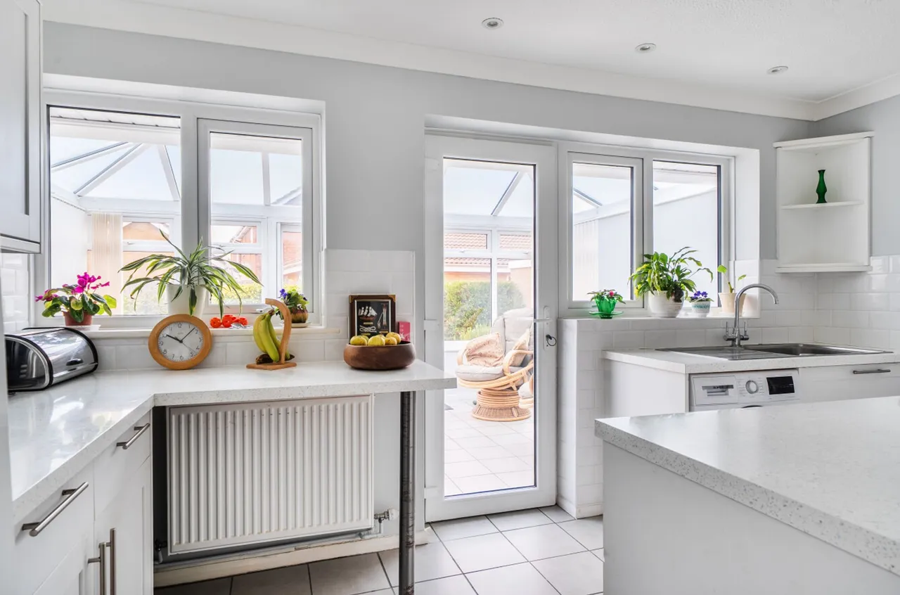 Oxford Close, West Wittering, PO20, photo 7