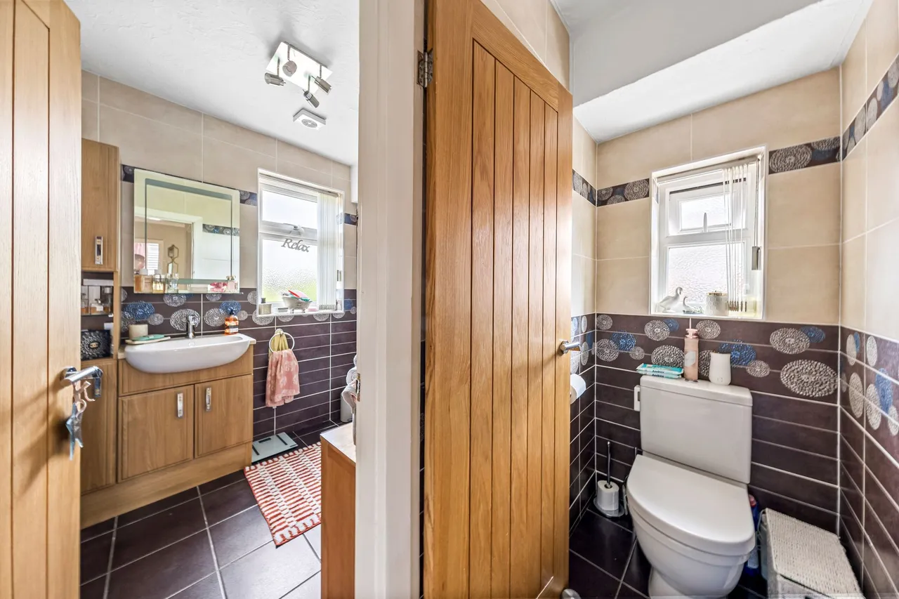 South Dale, Penketh, Warrington, WA5 2AD, photo 16