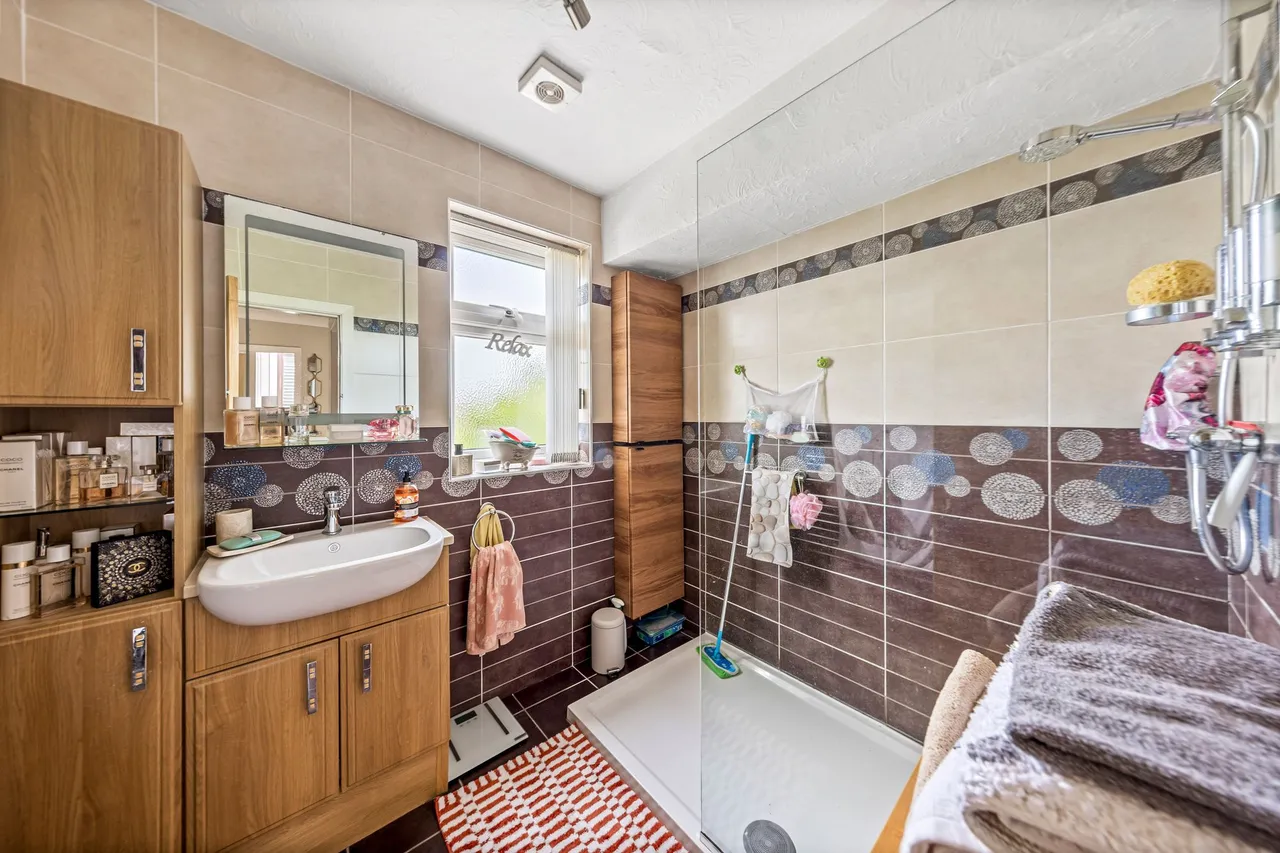 South Dale, Penketh, Warrington, WA5 2AD, photo 10