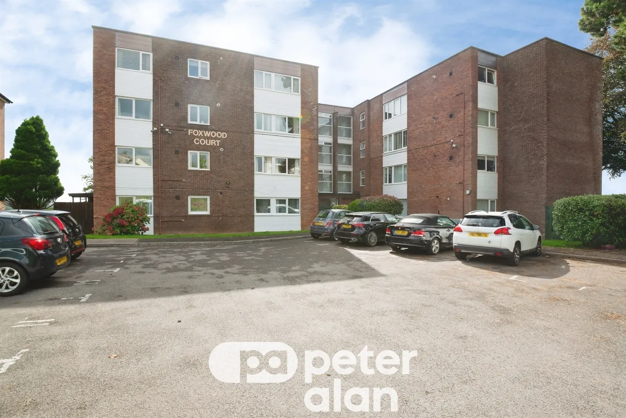 2 bed flat for sale, Foxwood Close, Newport, NP10