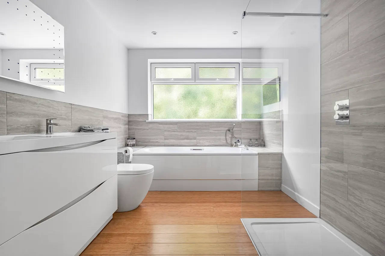Elm Corner, Ockham, GU23, photo 5
