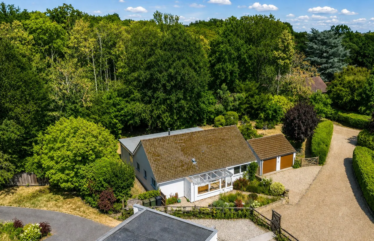 4 bed house for sale, Elm Corner, Ockham, GU23