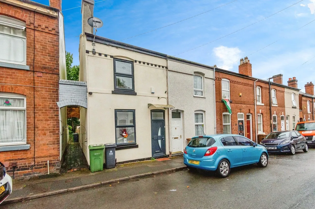 2 bed house for sale — Redhouse Street, Walsall, West Midlands, WS1