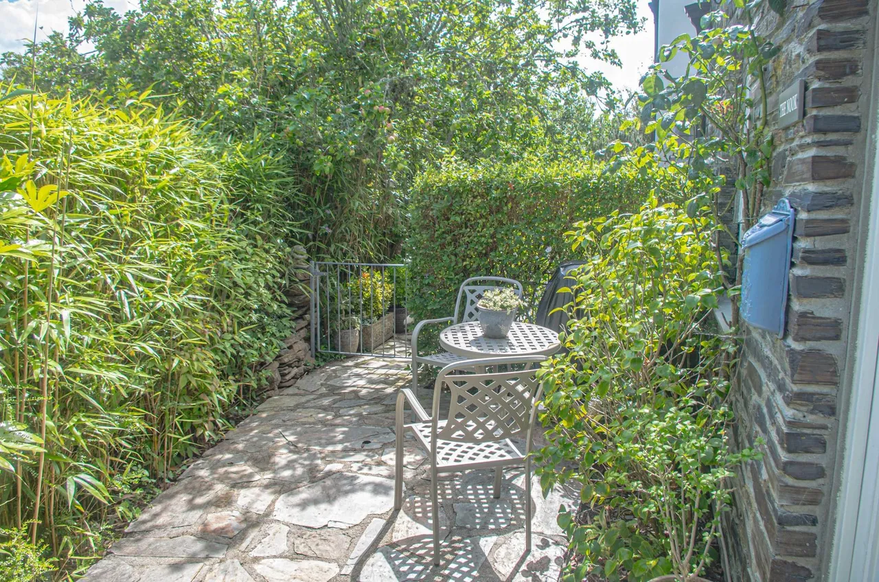 Detached home with incredible river views, Malpas, photo 35