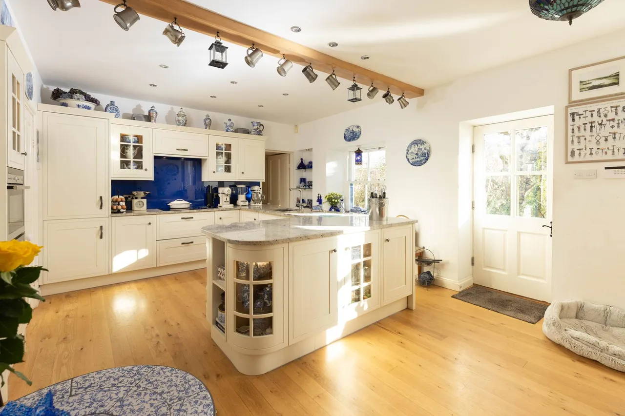 Detached home with incredible river views, Malpas, photo 17