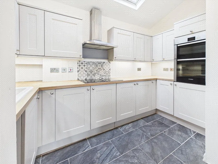 Tavistock, PL19, photo 2