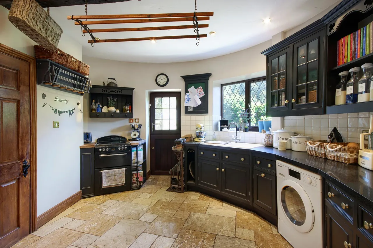 South Farm Lane, Langton Green, TN3, photo 9