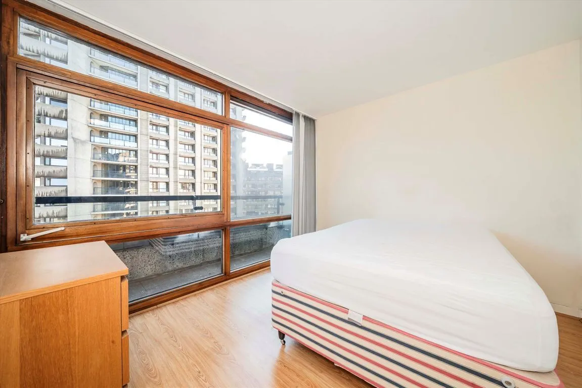 Barbican, EC2Y, photo 6
