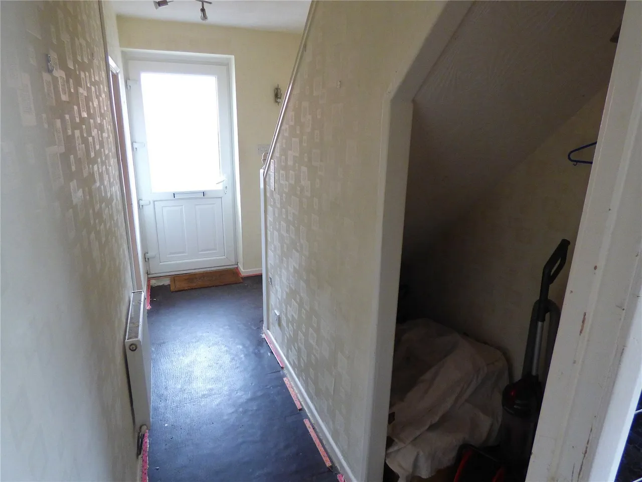 Heol Y Garth, Penparcau, SY23, photo 2