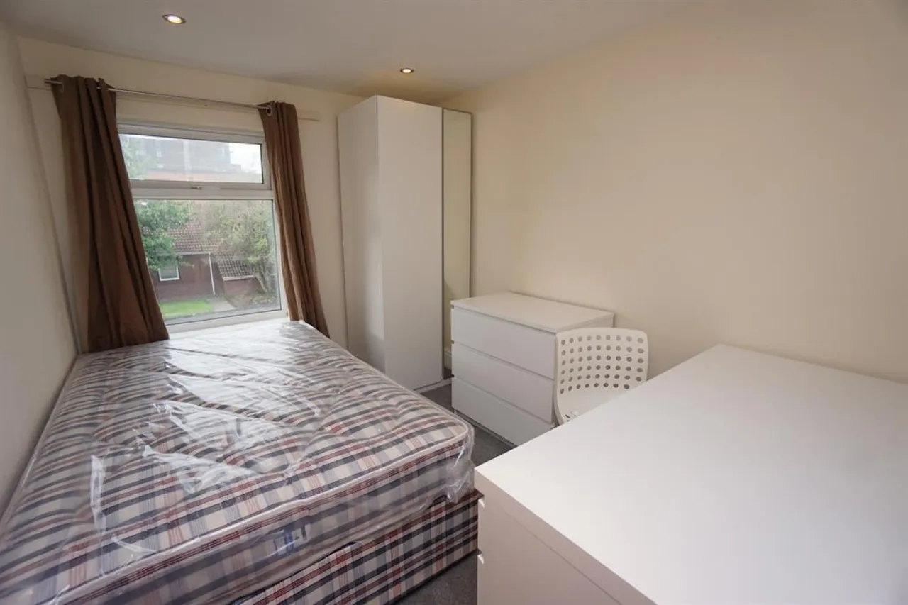 Shoreham Street, Sheffield, S1, photo 6