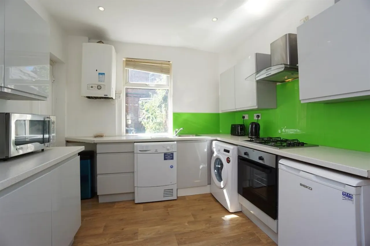 1 bed flat to rent, Shoreham Street, Sheffield, S1