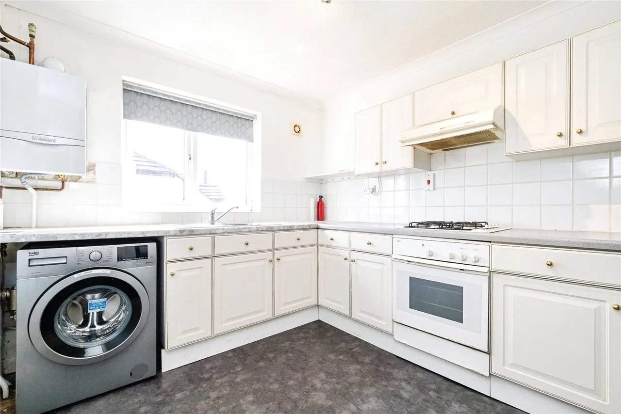 Dalestone Mews, Romford, RM3, photo 7