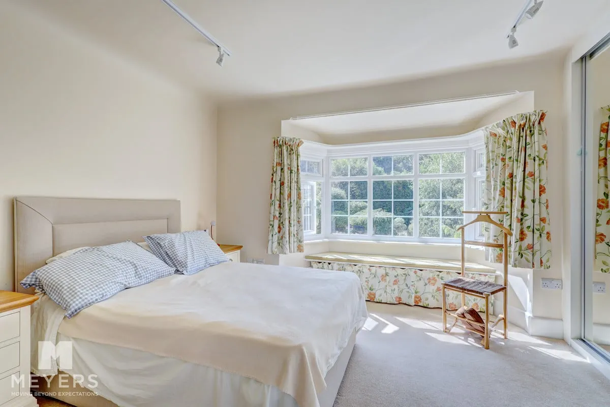 Carbery Avenue, Bournemouth, BH6, photo 32