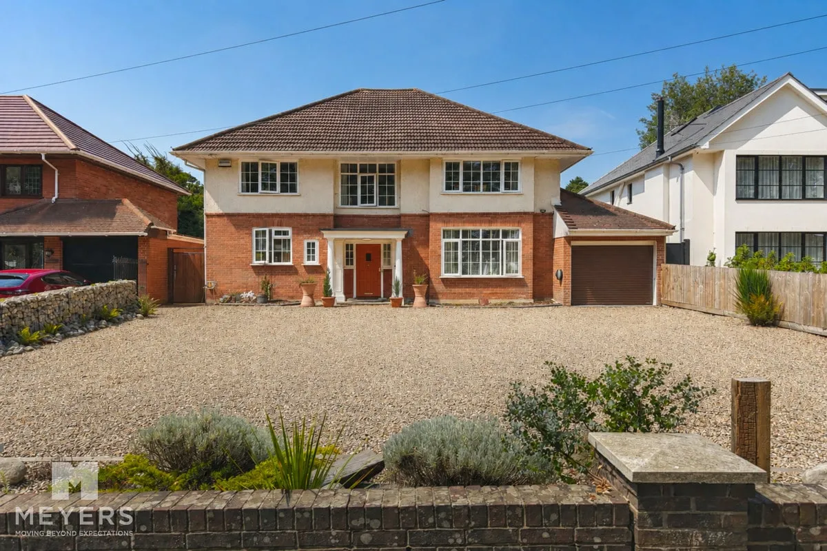 4 bed house for sale, Carbery Avenue, Bournemouth, BH6