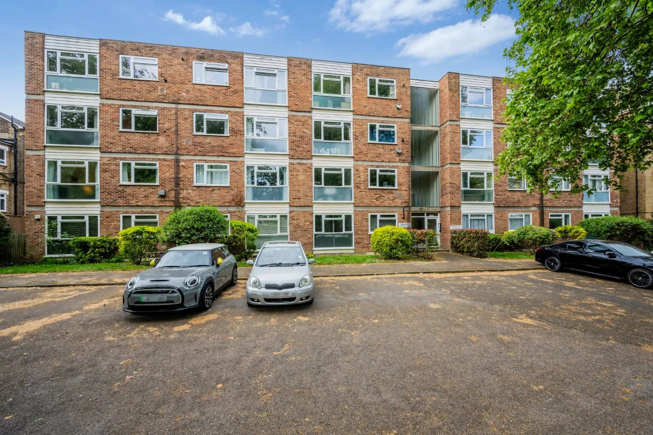 Brackley Road, Beckenham, BR3, photo 2